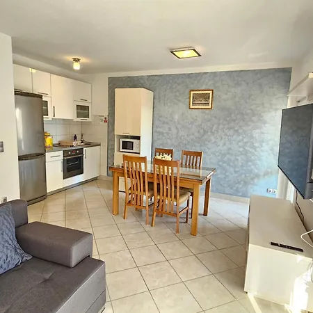 Maja Podstrana-split Podstrana