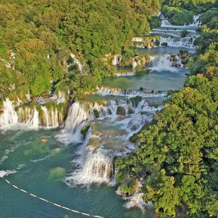 Maja Podstrana-split Apartment Podstrana