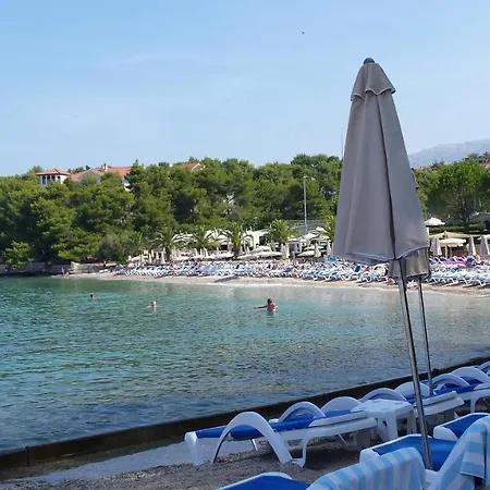 Maja Podstrana-split * Podstrana